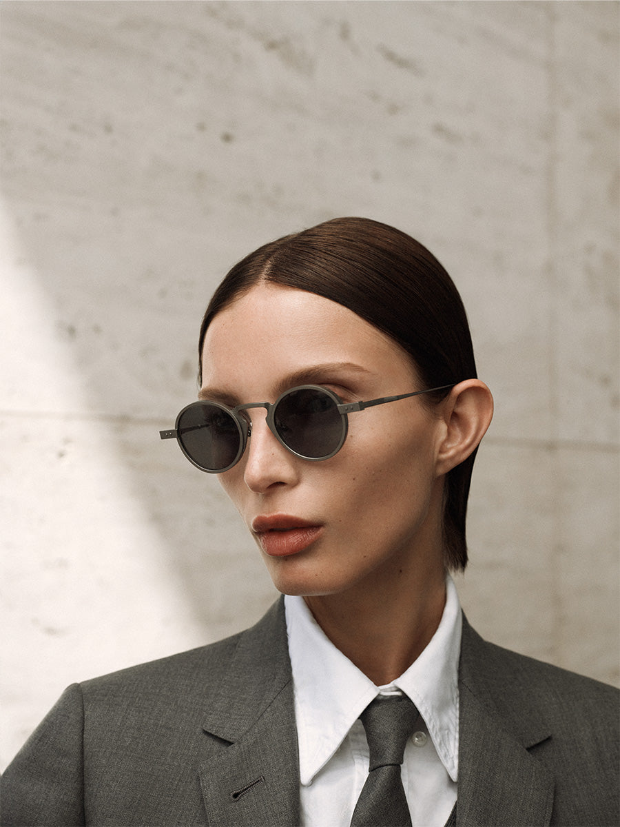 931A 045 Matte Silver Titanium Round sunglasses