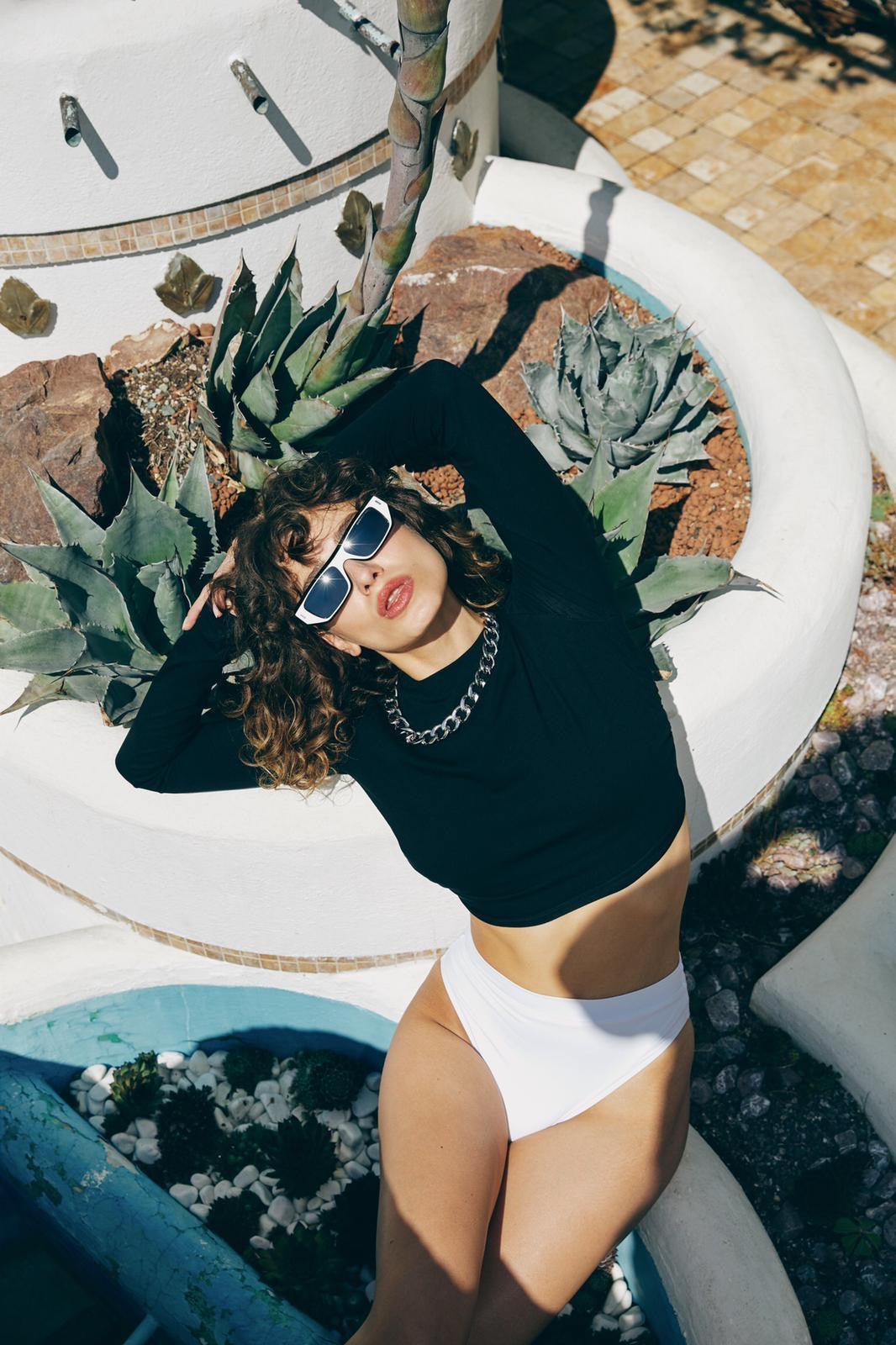 @alissazzzz in Cutler and Gross - sunglasscurator