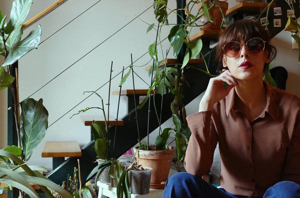 Belén Cuesta in Kaleos - sunglasscurator