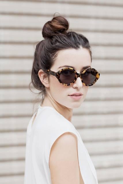 Carmen Hamilton in Karen Walker - sunglasscurator