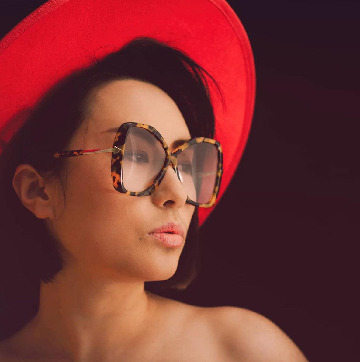 Carrie Zhang in Karen Walker - sunglasscurator