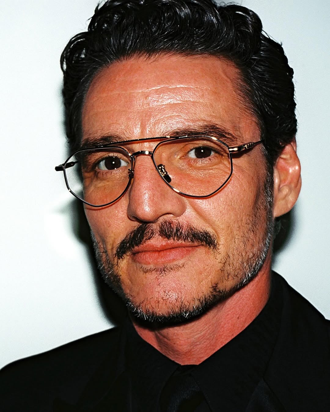 Pedro Pascal in The Great Frog