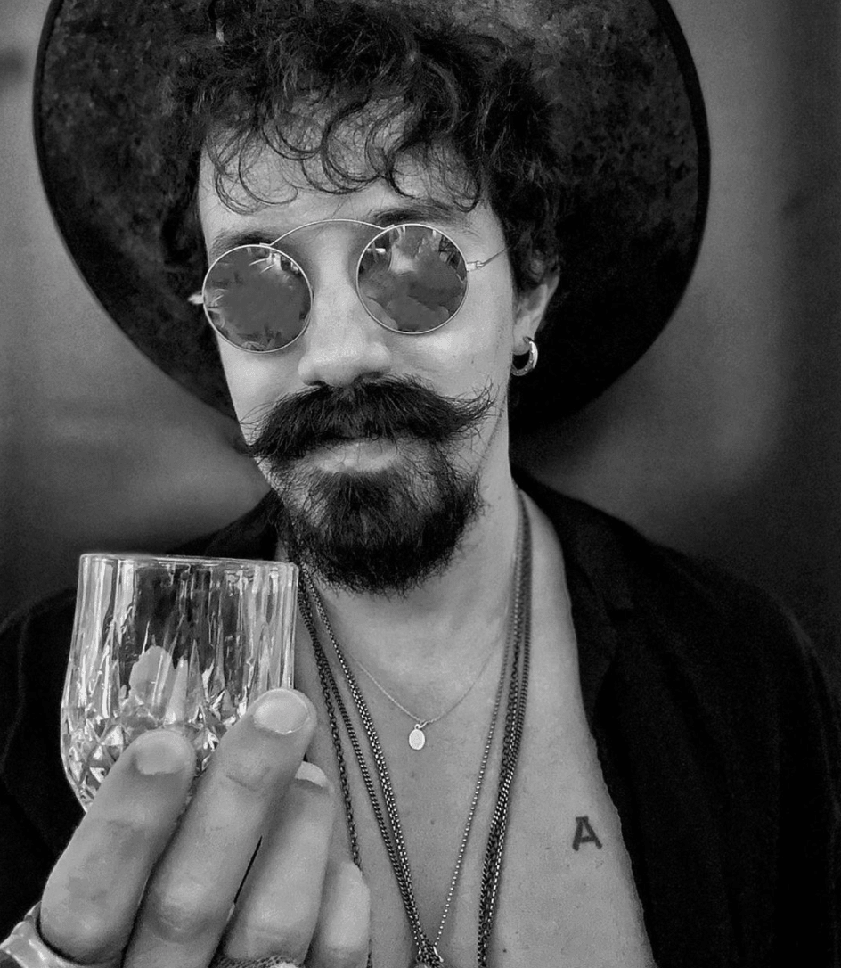 @chamaleonstache in SPEKTRE - sunglasscurator