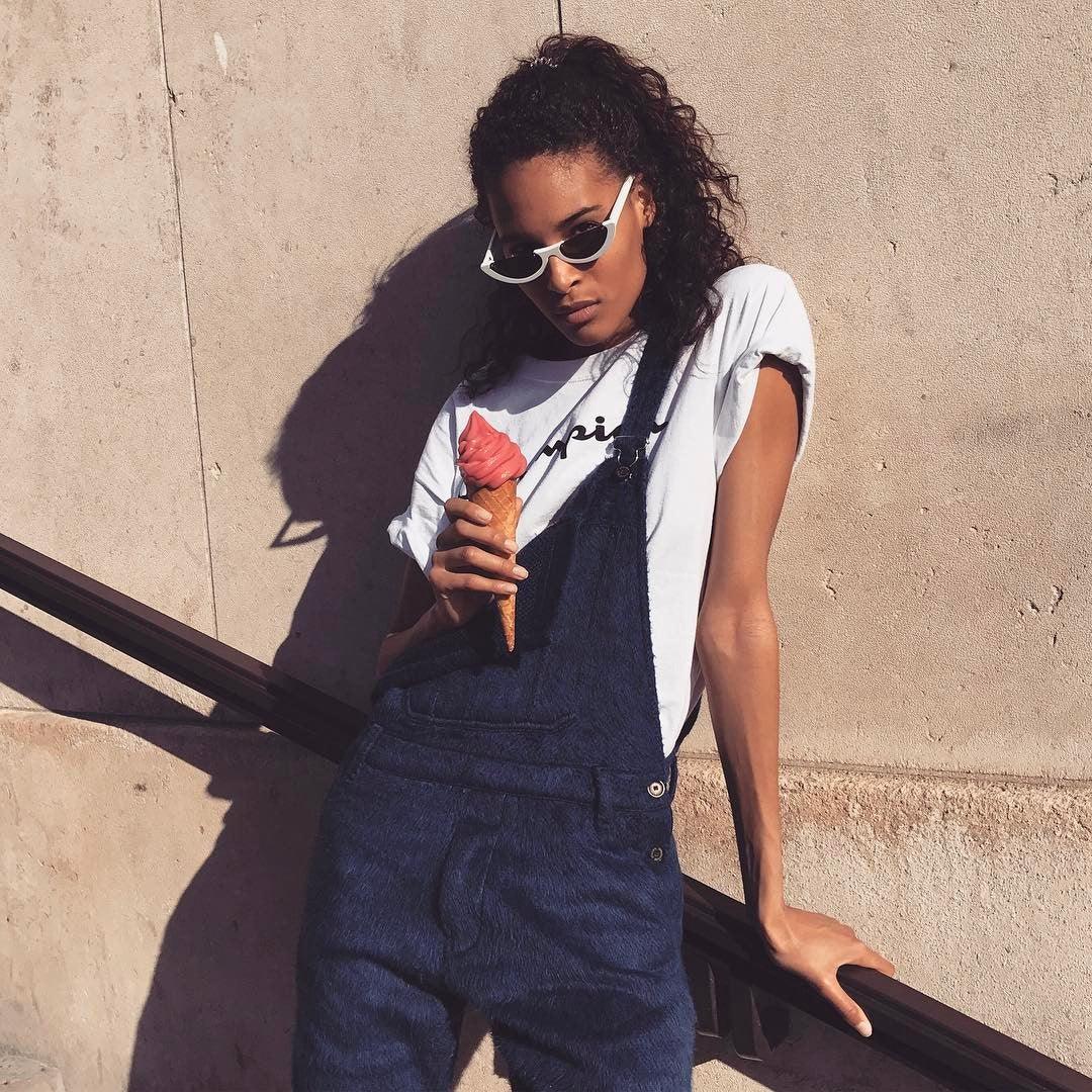Cindy Bruna in Pawaka empat 4 - sunglasscurator