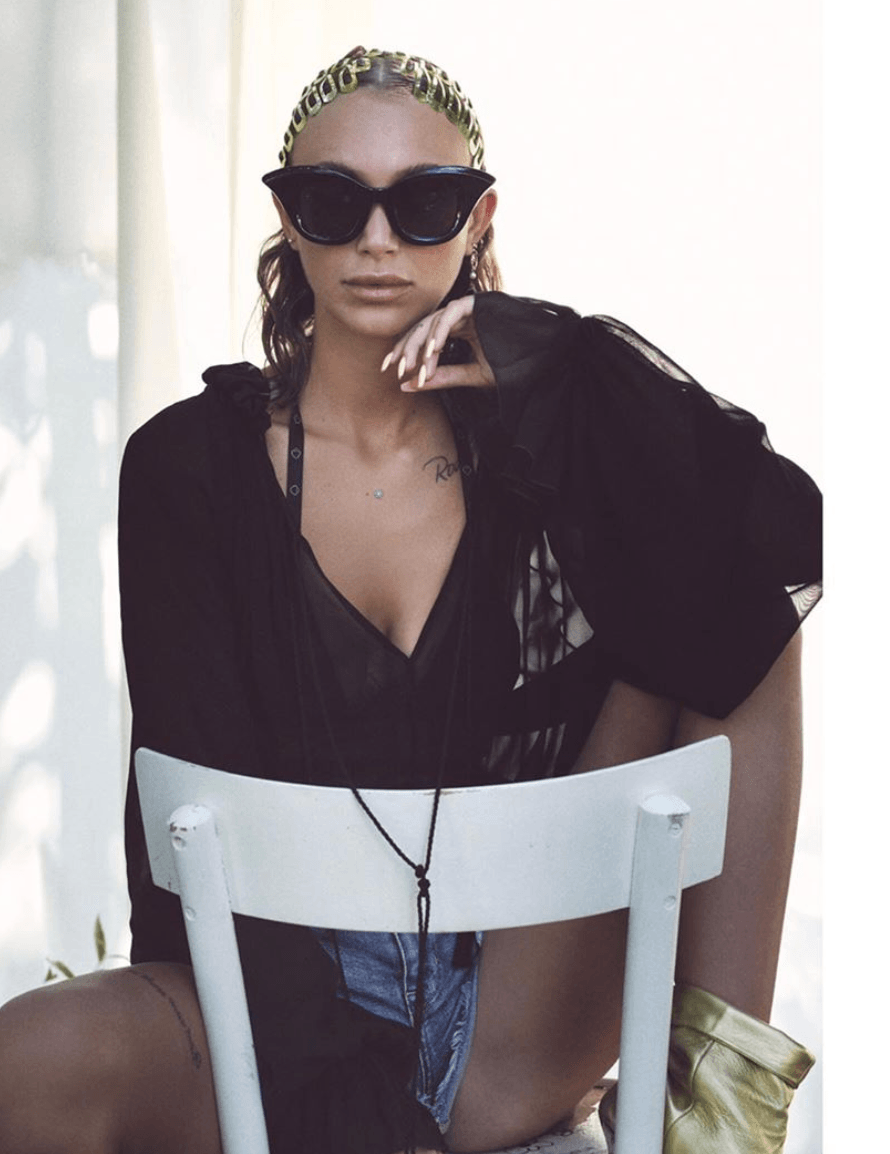 Dana Urechi in Kuboraum - sunglasscurator