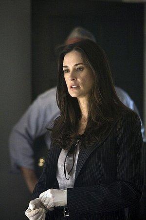 Demi Moore in La LOOP Accessories - sunglasscurator