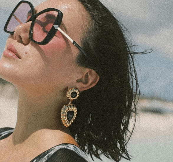 Dylana Lim Suarez in Karen Walker - sunglasscurator