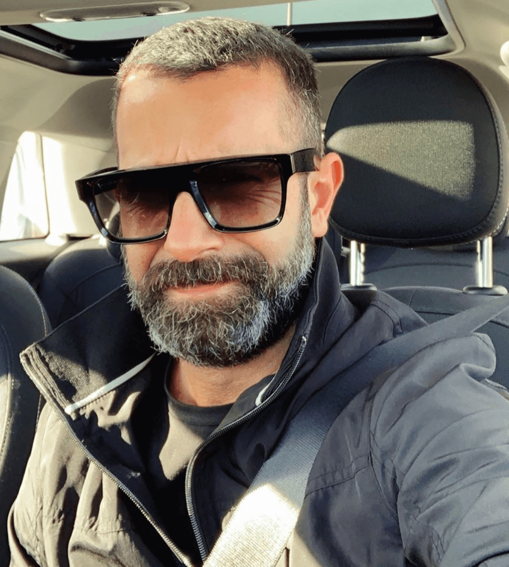 Enrique Seranno in Cutler and Gross - sunglasscurator