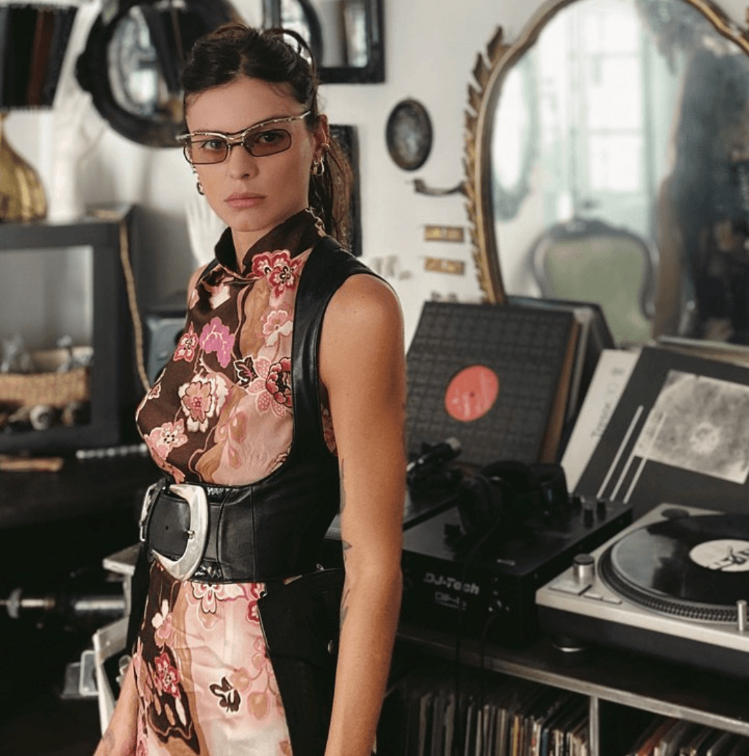 @giuliatavani_ in Innerraum - sunglasscurator