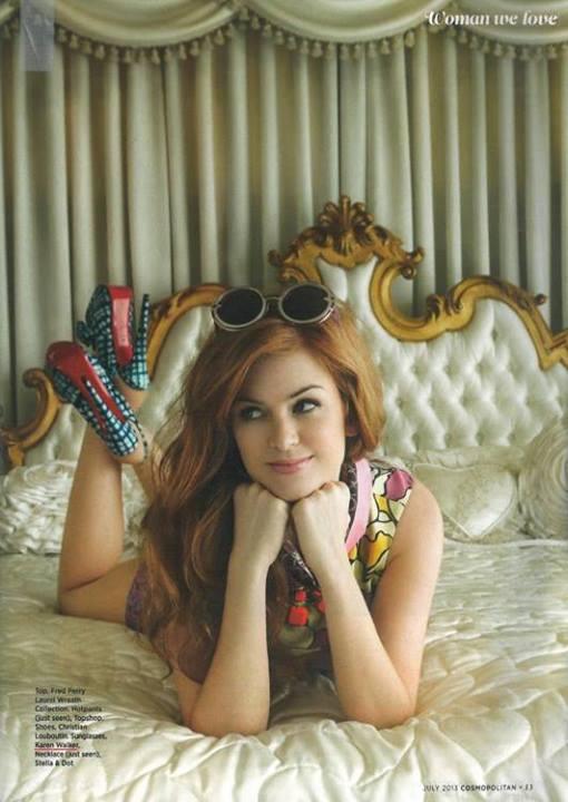 Isla Fisher in Karen Walker - sunglasscurator