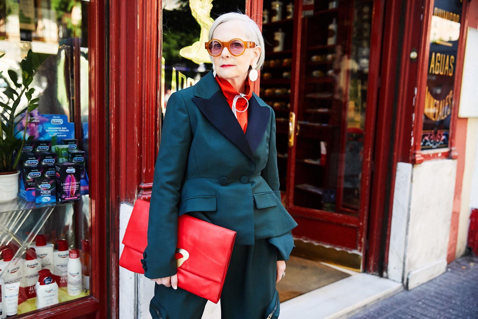Lyn Slater in Kaleos - sunglasscurator