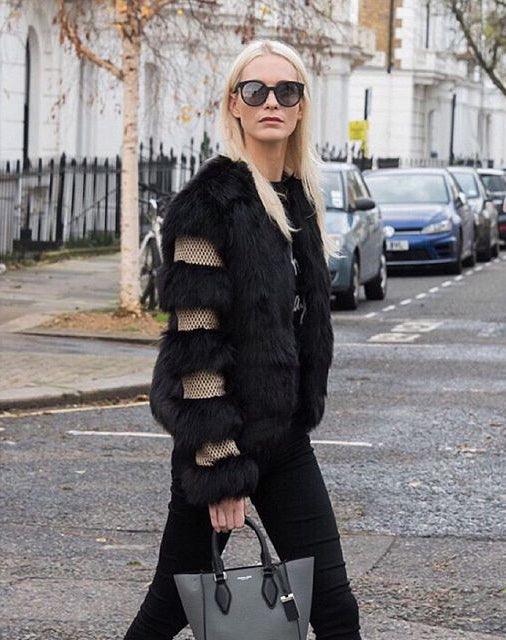 Poppy Delevingne in Spektre - sunglasscurator
