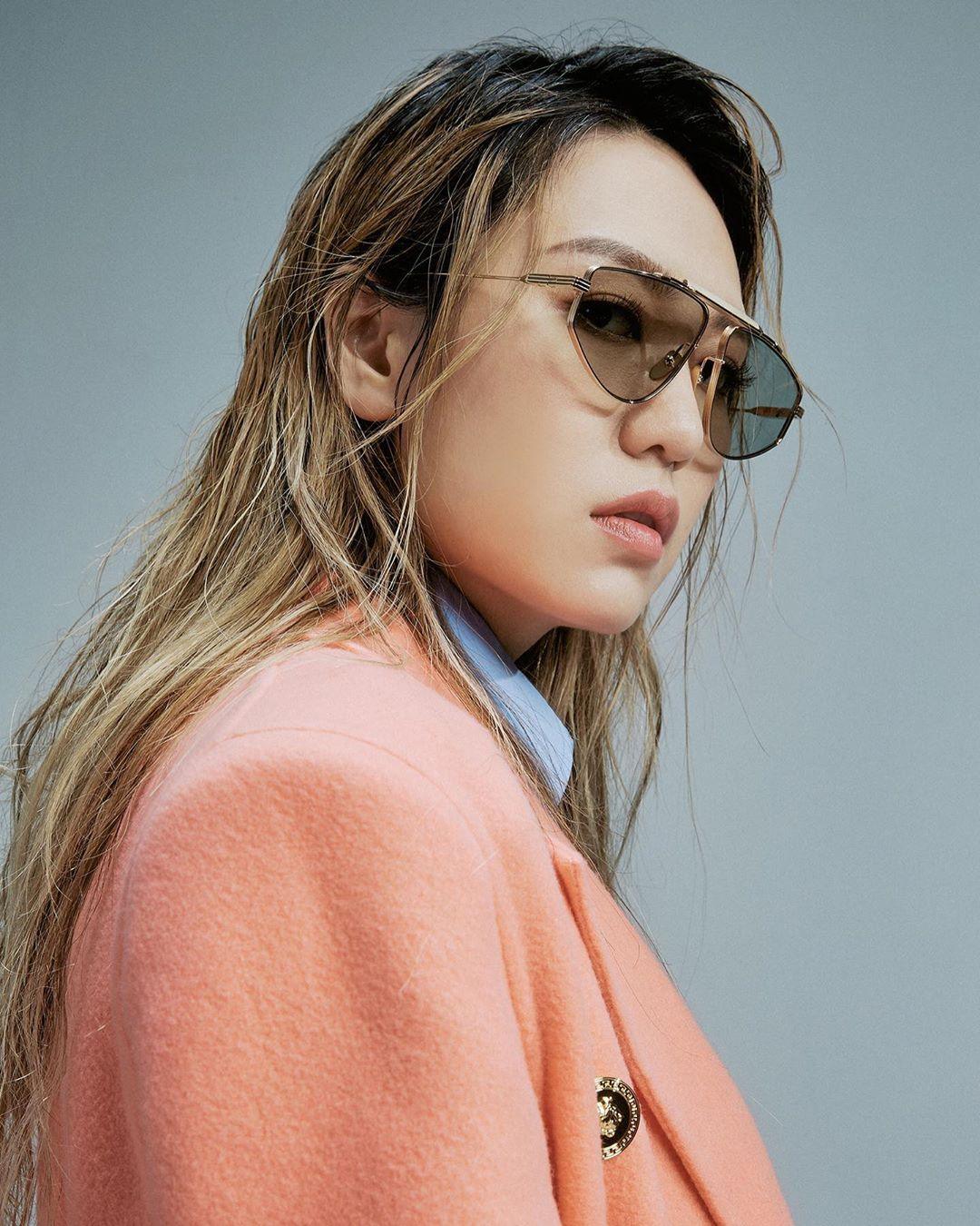 Shi Shi in Jacques Marie Mage - sunglasscurator
