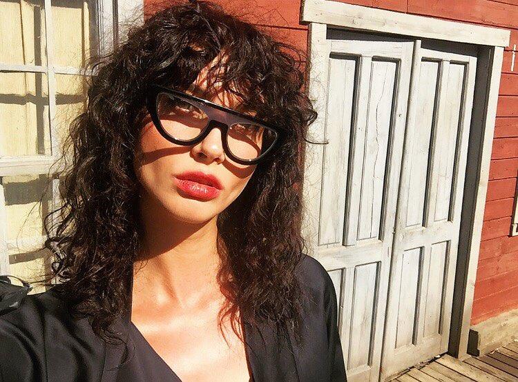 Stefania Cristian in FAKBYFAK - sunglasscurator