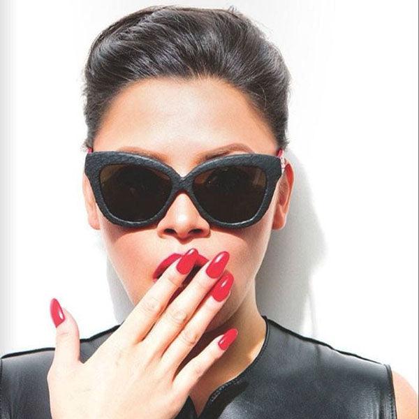 Tracy Sedino in Linda Farrow - sunglasscurator