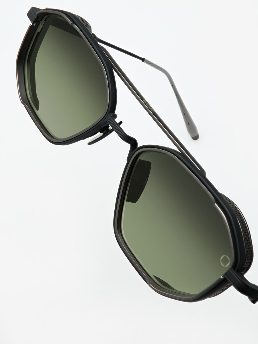 AKONI Eris-Two Matte black 508D Sunglasses | sunglasscurator.com