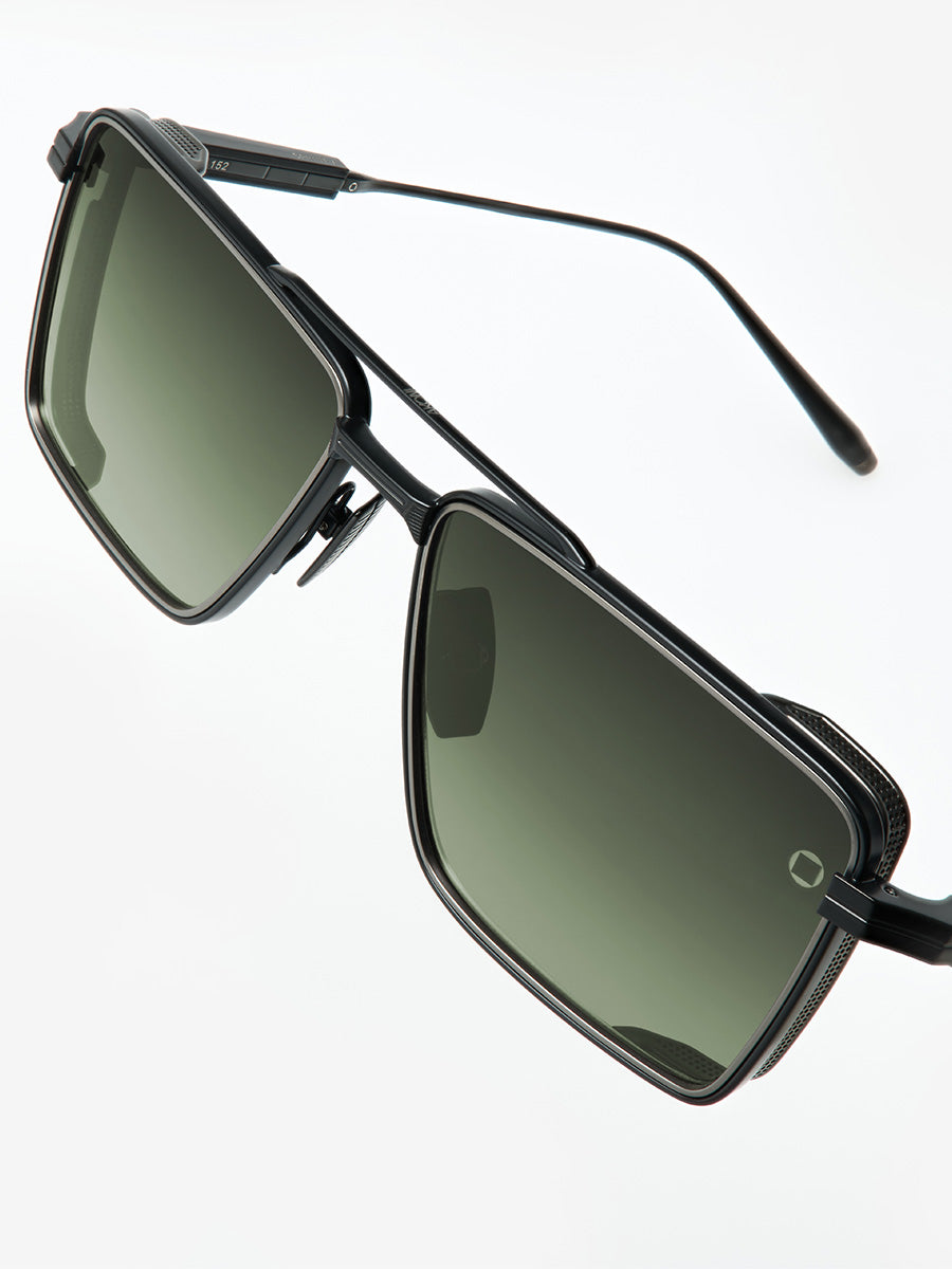 AKONI Sprint-A Matte Black 504D Sunglasses | sunglasscurator.com