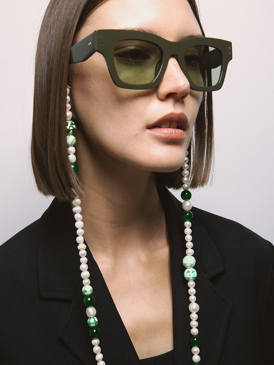 Natural Pearl Eyewear Chain Combination 1