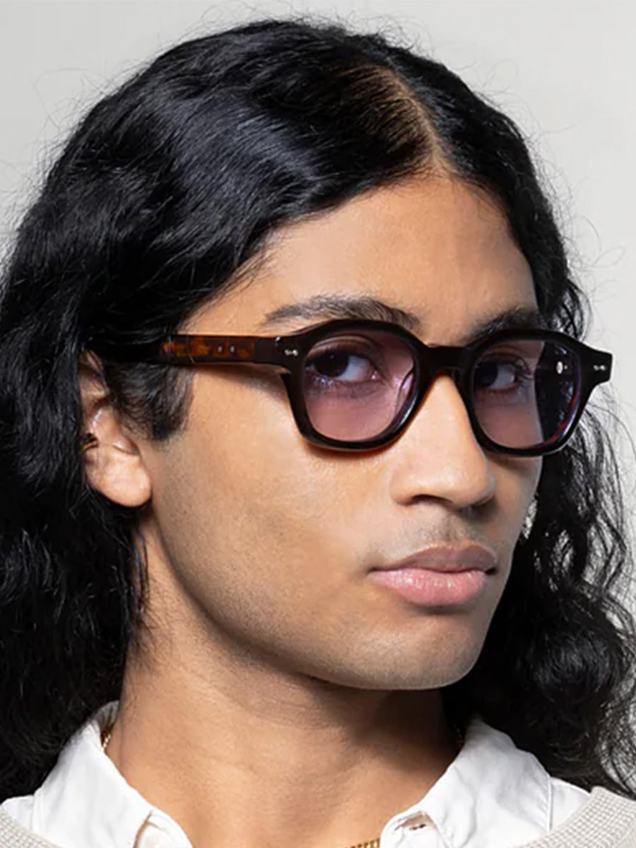 S128 Skyloop Dark Shell Pearl sunglasses